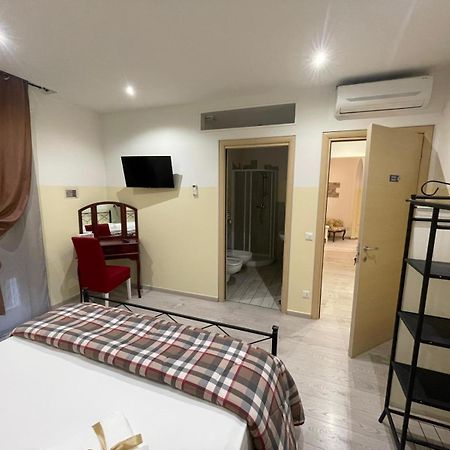 Home Meryem Locazione Turistica Verona Eksteriør billede