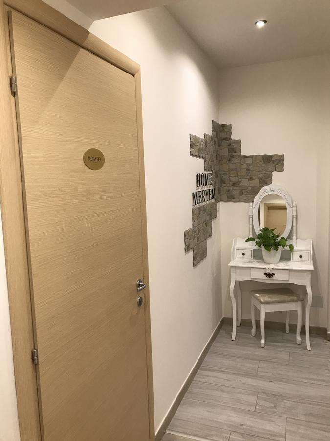 Home Meryem Locazione Turistica Verona Eksteriør billede